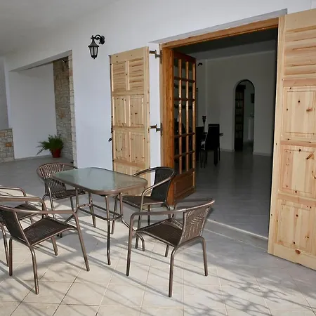 Apartment Litsa's House *