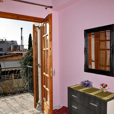 Апартаменты Litsa's House
